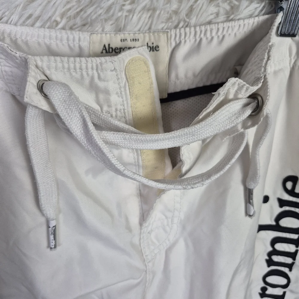 Abercrombie & Fitch Mens‎ L White Lined Board Shorts Spell Out Y2K Preppy